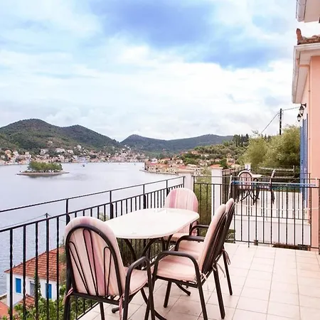 Dioskouri Ii Appartamento *