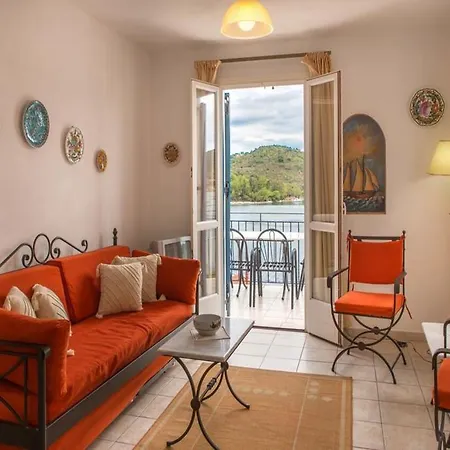 Appartamento Dioskouri Ii *